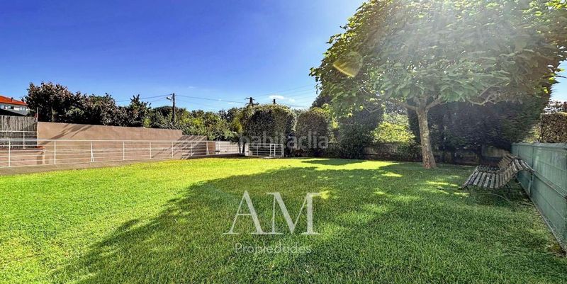 Foto d1ed7b9e-2500-4d3b-96d3-c44929f5e1f5. Duplex con riscaldamento parcheggio piscina in Nigrán centro Nigrán