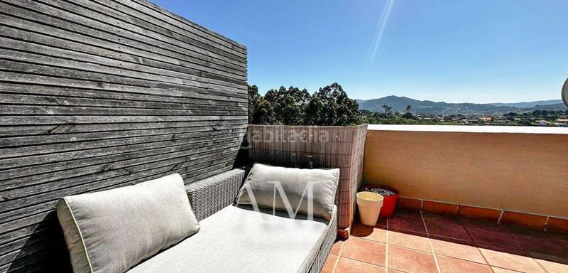 Foto f0d0ae04-1ee1-4562-bf1e-e5445c762603. Duplex con riscaldamento parcheggio piscina in Nigrán centro Nigrán