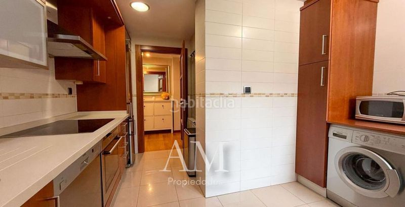 Foto afd3c525-7973-4509-9d5b-c8fe76d4d0e8. Piso en Plaza España - Corte Inglés Vigo
