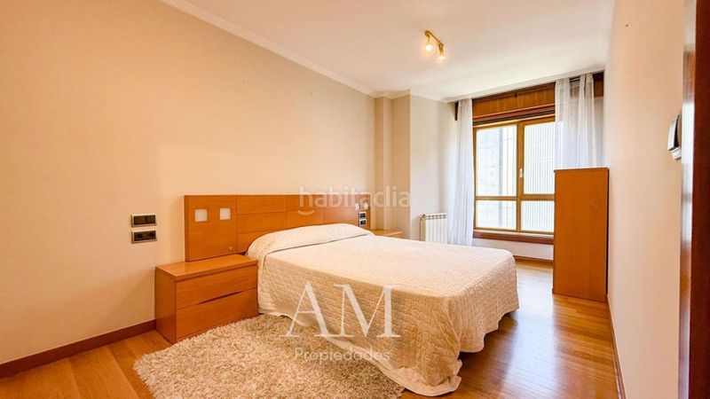 Foto b3049373-c6dd-419d-8f5e-36a5b407215e. Piso en Plaza España - Corte Inglés Vigo