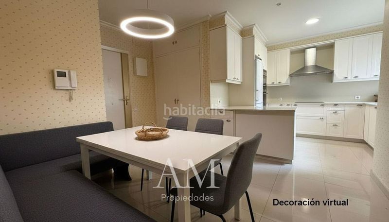 Foto 3a9350e8-d9da-4cad-b92c-a18b1b70c6fd. Piso en Berbés - Peritos Vigo