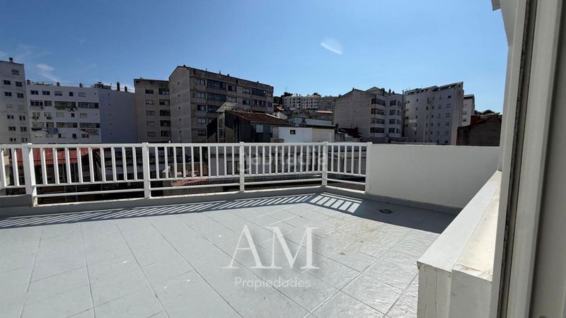 Foto 5e65e954-ce28-4dbf-8ad1-f6837cd22952. Dúplex amb calefacció a Plaza España - Corte Inglés Vigo