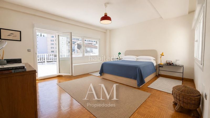 Foto e0a08d0b-fb3a-4cc1-89a5-de0ecdca7d6c. Dúplex amb calefacció a Plaza España - Corte Inglés Vigo