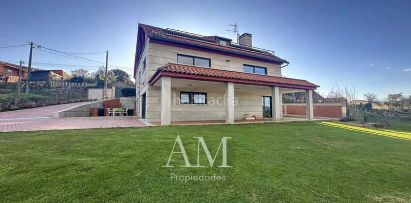 Foto 1d58198e-1104-4659-82c9-7ed4c09b636b. Chalet en Gondomar