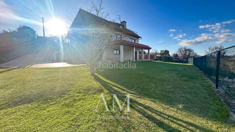 Foto 446d50a9-5b61-4d17-8297-c67e734eb052. Chalet en Gondomar