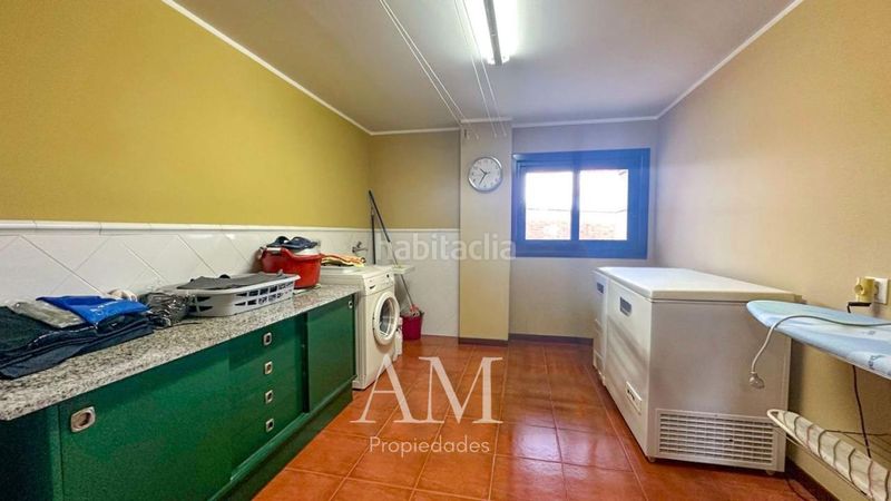 Foto 46479f7d-363e-4d05-8116-463da0c52229. Chalet en Gondomar