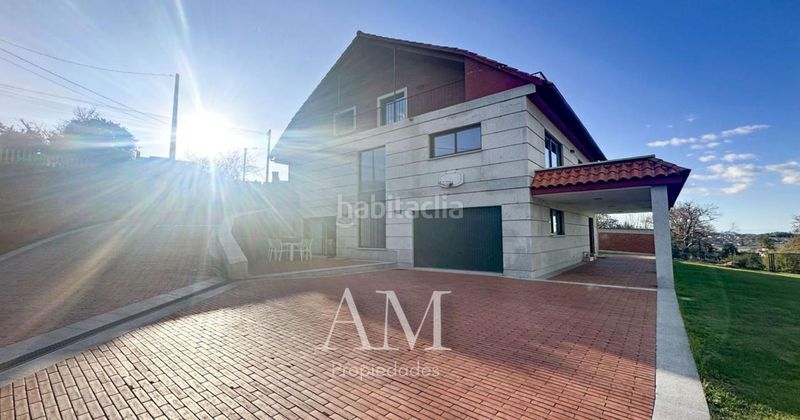 Foto 691fbce8-1f0c-426f-80e2-a6fb3885c344. Chalet en Gondomar
