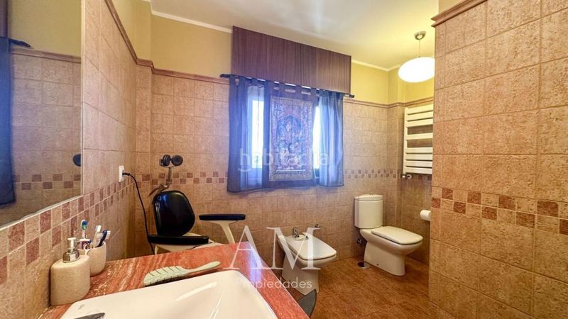 Foto f72dff87-5fd1-4fda-987f-aa14afac3841. Chalet en Gondomar