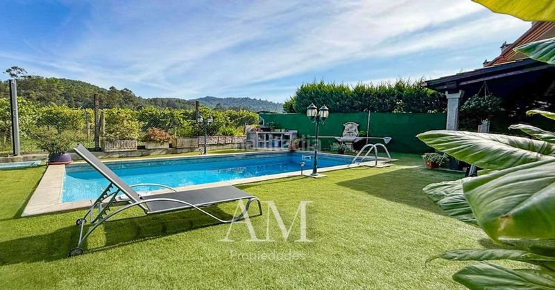 Foto 6595dd5c-3f5b-47bc-9e05-9f5365b48691. Chalet en Ponteareas