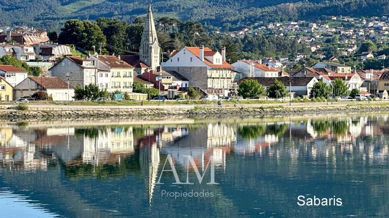 Foto af4dba9d-68ae-482e-a0e9-c6cca83d0d69. Chalet avec chauffage parking dans Baiona