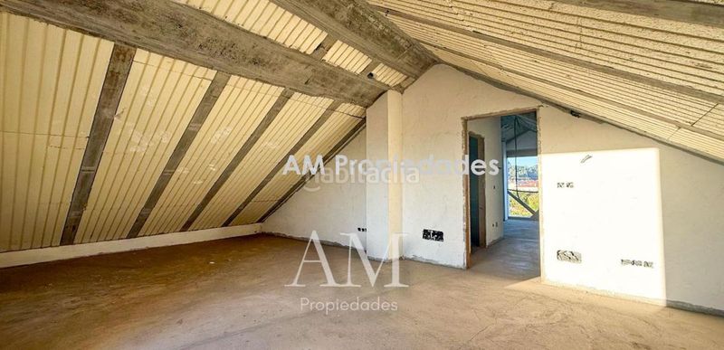 Foto 80a6f1b6-3187-4cfc-bc55-a207faeb69a0. Chalet avec chauffage dans Baiona