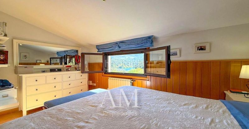 Foto 0b44eb20-aaee-43e9-b4ba-5ae6ead8e824. Chalet en Valadares - Beade Vigo