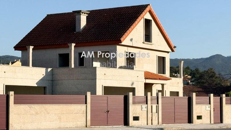 Foto 19e6c131-ebc2-4f08-b5ce-21ee1a6df9f3. Casa pareada chalet en sabaris a estrenar en Baiona