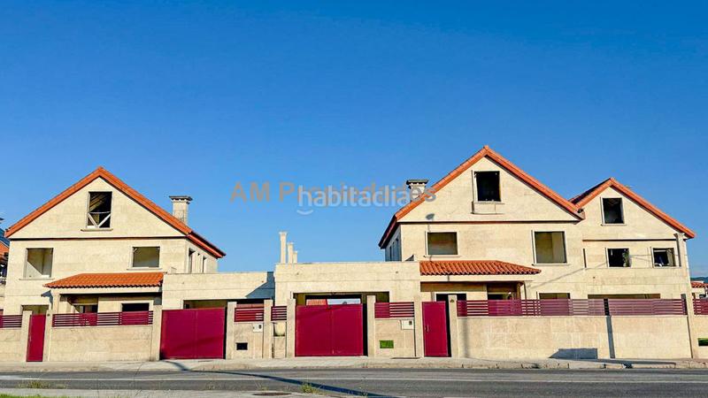 Foto 54d2aa7c-5076-4481-9257-f8a3a8084507. Casa pareada chalet en sabaris a estrenar en Baiona