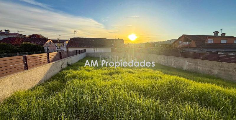 Foto e9c5e64d-fb67-4687-b7c9-8a30dd802cb6. Casa pareada chalet en sabaris a estrenar en Baiona