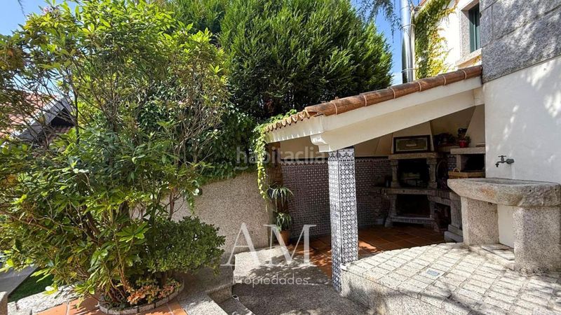 Foto 535a111f-1504-4737-a091-c2fb88e8a5c9. Chalet en Panxón Nigrán