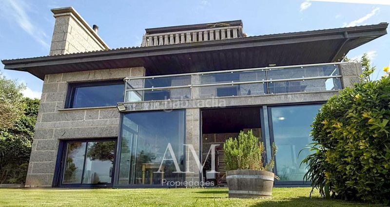 Foto a8511fa5-651e-4936-b960-07a6cbe5fd27. Chalet en Panxón Nigrán