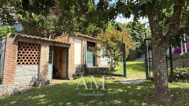 Foto ca2cf32d-4cb3-4760-9aff-466dc022b1e5. Chalet en Panxón Nigrán