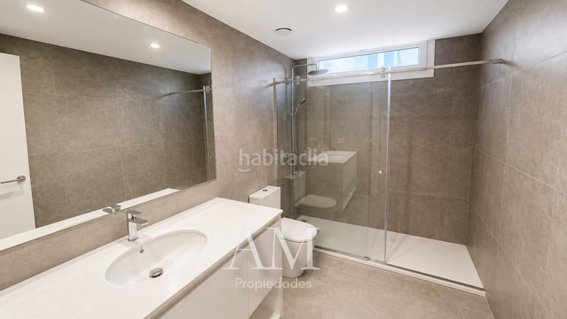Foto bf1d8f59-3c18-4714-9428-8ecb0b98ba07. Chalet en Gondomar
