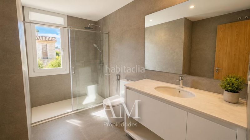Foto d0eabc37-9913-4587-b687-48d9530a8e83. Chalet en Gondomar
