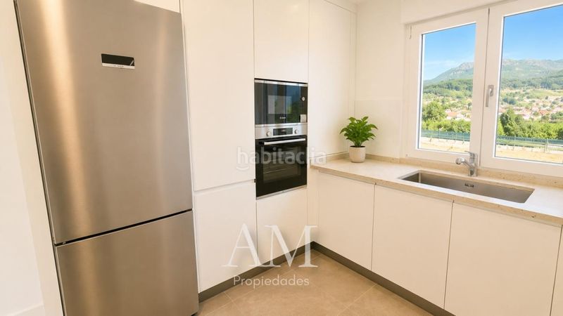 Foto e74b65a0-3850-4530-b356-d0ba1c6044d6. Chalet en Gondomar