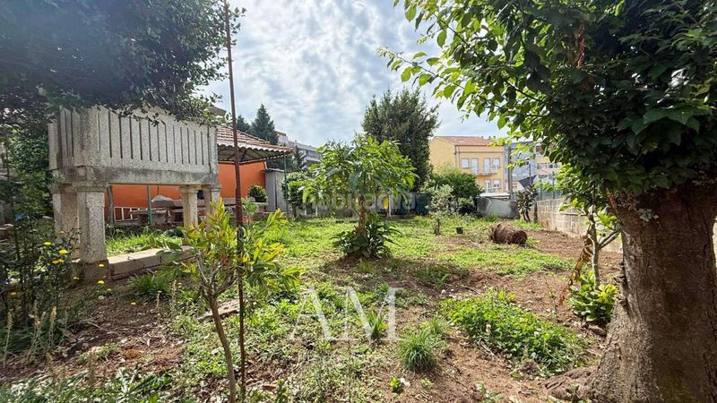 Foto 5572290f-efcd-42c0-86fd-f49b2311cda3. Casa aparellada amb calefacció a Casablanca - Calvario Vigo