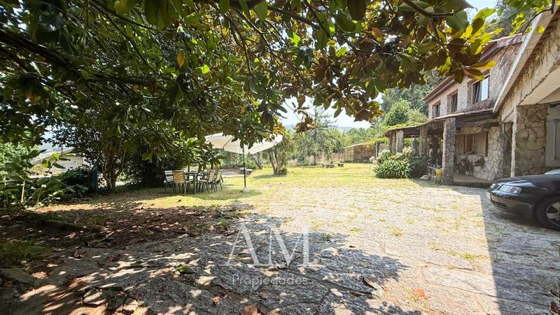 Foto a4eaf15d-c76d-4293-810f-1df4eff07bff. Casa en Baiona