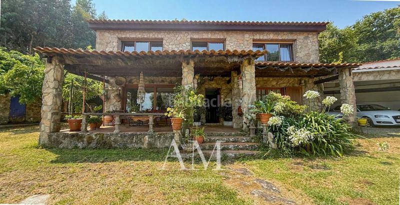Foto beed7da2-fa8f-4d34-b800-52556c7fe633. Casa en Baiona
