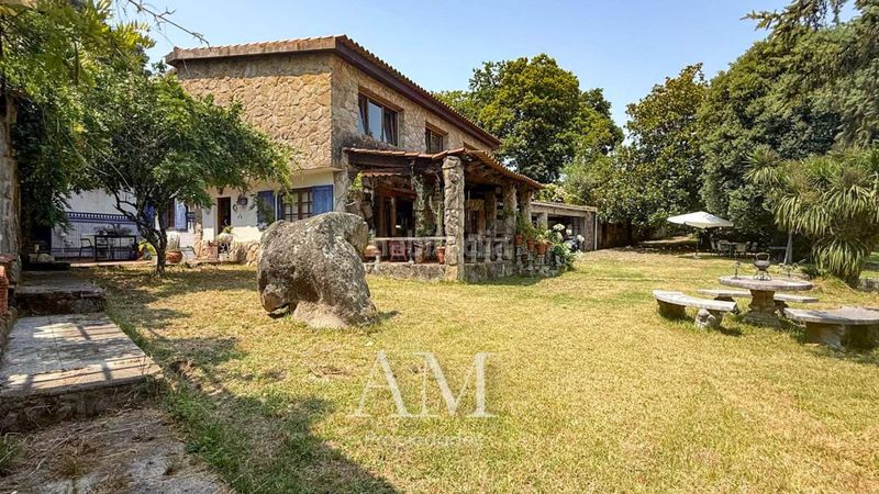 Foto e0f5f62d-4835-43d5-bcad-fb158f7a8398. Casa en Baiona