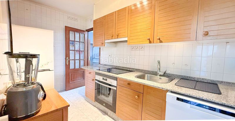 Foto 09793a81-cf8f-419a-983d-4d8d16d47b24. Ático playa américa. piso atico a doble altura a pocos metros de la playa y del centro de nigran. totalmente exterior. salon de 40 m2 en Nigrán