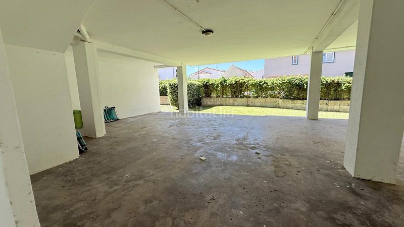 Foto 37b8704b-6d1c-41bc-ae15-100a1cb6c281. Ático playa américa. piso atico a doble altura a pocos metros de la playa y del centro de nigran. totalmente exterior. salon de 40 m2 en Nigrán