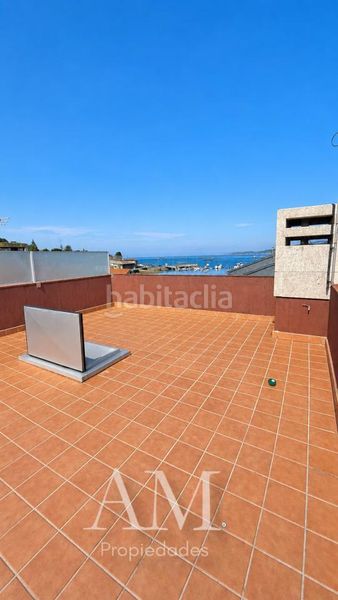 Foto 7b04e000-51f5-458d-9025-be8220cbbf8f. Casa aparellada amb calefacció aparcament a O Hío Cangas