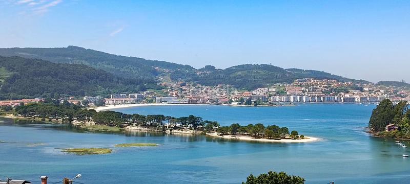 Foto 6c625f7e-49b3-487a-beec-1e91b95512f3. Chalet  a estrenar en puente romano en Baiona