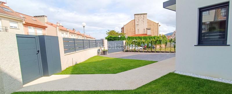 Foto 93477b29-fb13-4627-b3fc-73139a73e719. Chalet  a estrenar en puente romano en Baiona