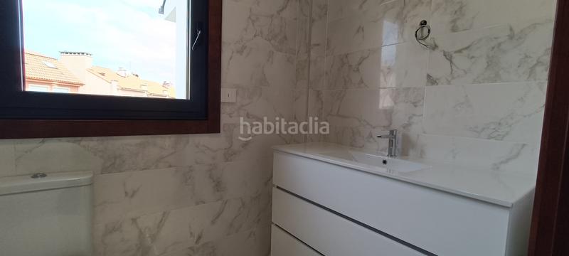 Foto 93ddbf23-32c0-4387-9503-14ed1b22900d. Chalet  a estrenar en puente romano en Baiona