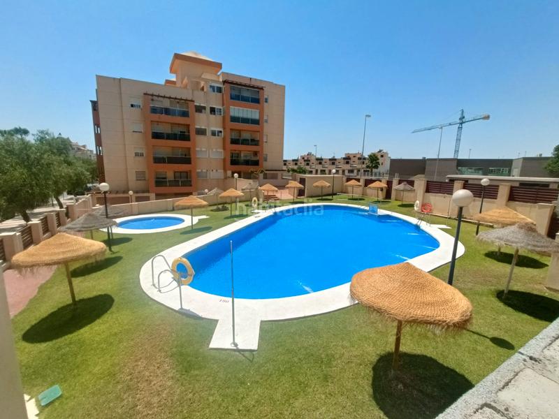 Foto 0202c324-b90e-4d61-a8ae-0b4f0ce8514d. Semi detached house 212m<sup>2</sup> with parking pool in Aguadulce Norte Roquetas de Mar