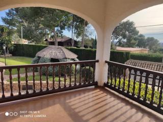 Chalet in Cumbres de Calicanto. Valenciachalet