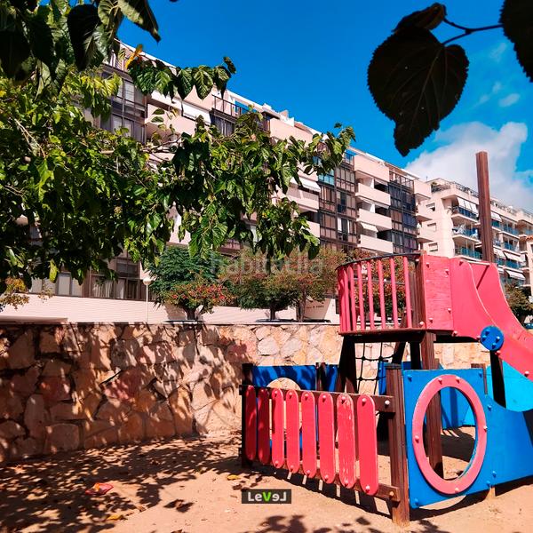 Foto 2dfbbe72-a464-4ce7-beec-d2b7cf85c019. Appartamento con parcheggio in Avinguda Catalunya Sant Carles de la Ràpita