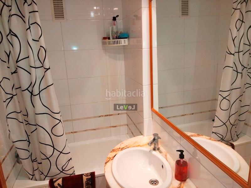 Foto cedbfebd-6bf9-45b8-b487-be95a71905d7. Appartamento con parcheggio in Avinguda Catalunya Sant Carles de la Ràpita