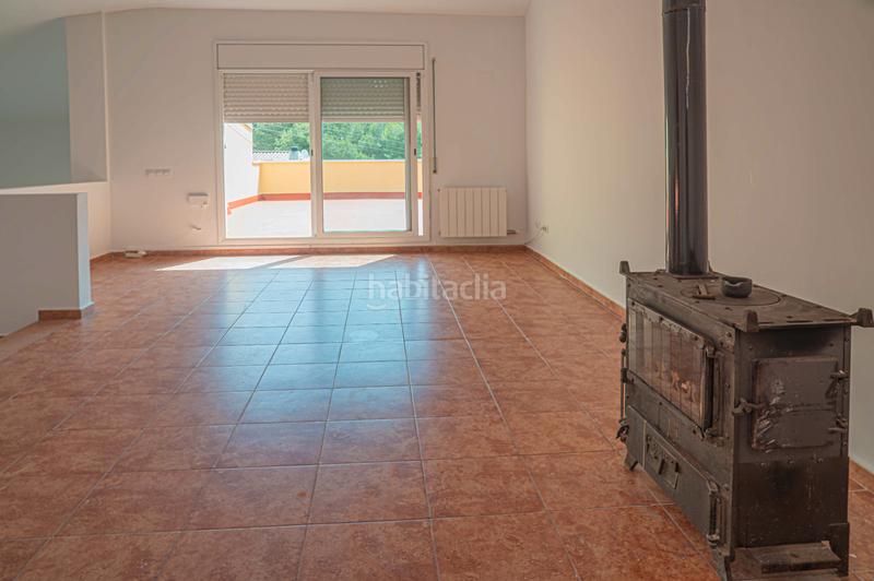 Foto 110d56c2-01fd-420f-9668-5fe9b56e8ce9. Xalet amb calefacció aparcament a Bruc (El)