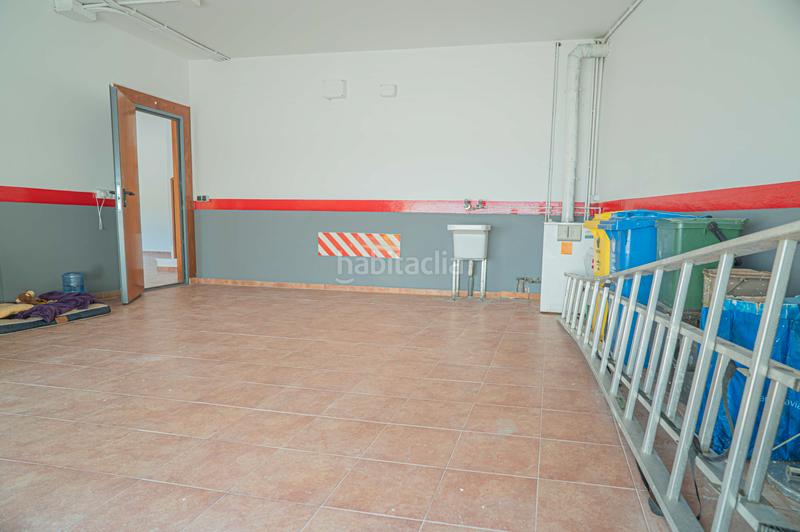 Foto dbf92408-7e2b-4fb4-a604-394ab6a11d4b. Xalet amb calefacció aparcament a Bruc (El)