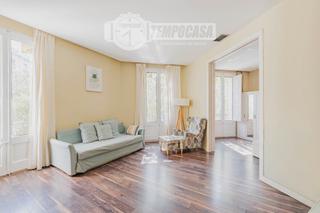 Pis  Carrer de casanova. Piso en venta en calle de casanova