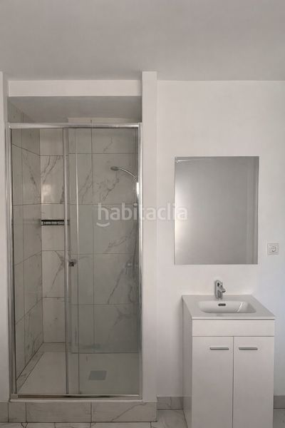 Foto a07dab54-4655-4cbf-94f6-35c2a81e1d07. Pis amb calefacció a Passeig Marítim Miami Platja