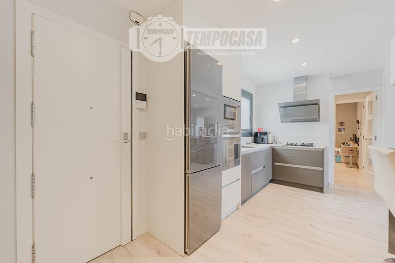 Foto 28847e14-aea6-44b2-ad59-ee7dfa8717a2. Pis amb calefacció a Provençals del Poblenou Barcelona