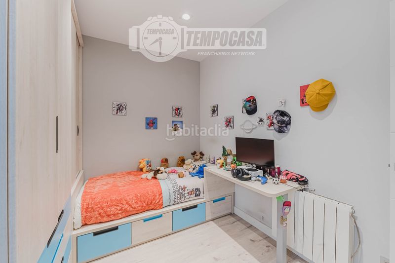 Foto 2b9776cf-6b5e-48ce-9065-c80e6aca68e8. Pis amb calefacció a Provençals del Poblenou Barcelona