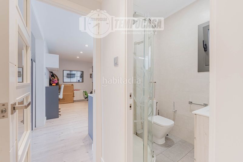 Foto 2cce4703-332f-4e63-8f16-e9d6f9731ada. Pis amb calefacció a Provençals del Poblenou Barcelona