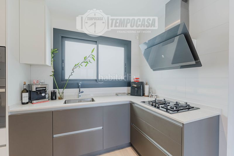 Foto 8cbcc0d0-3c11-471a-941d-fbebd46950d7. Pis amb calefacció a Provençals del Poblenou Barcelona