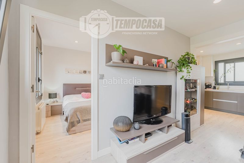 Foto 955d96df-26d4-4b65-9131-a9b7a47ffa66. Pis amb calefacció a Provençals del Poblenou Barcelona