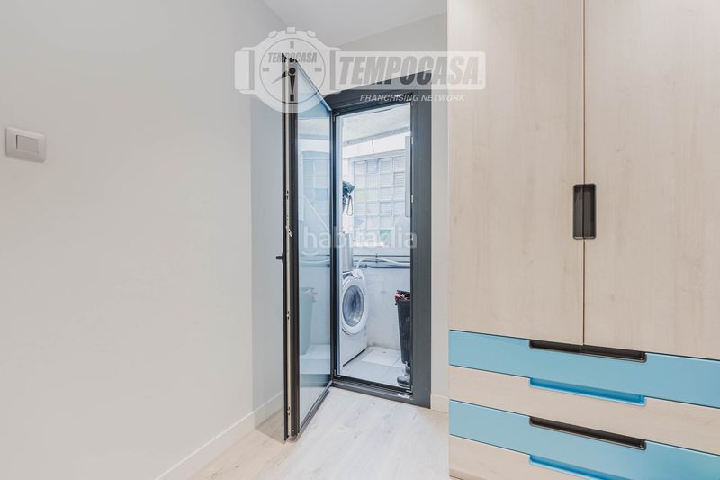 Foto b21a7955-697f-4991-9761-d88f87ad5b30. Pis amb calefacció a Provençals del Poblenou Barcelona