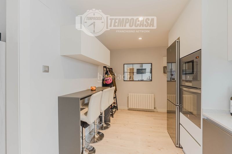 Foto e48ffe95-6347-4071-ba36-12b8eb29dacb. Pis amb calefacció a Provençals del Poblenou Barcelona